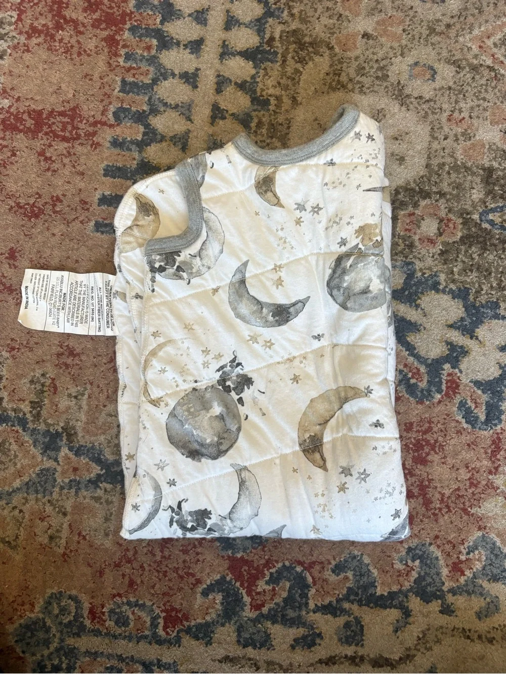 Burt’s Bees Quilted Sleep Sack (L) Gray Moon & Star Print